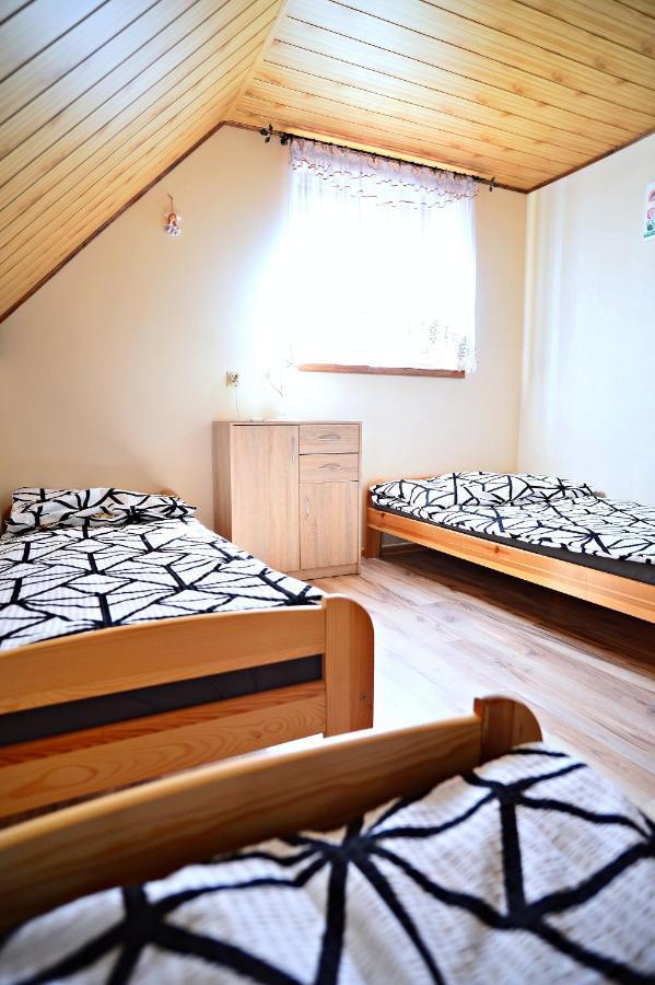 Drozdowka Nad Solina - Chata Z Kominkiem Exterior photo